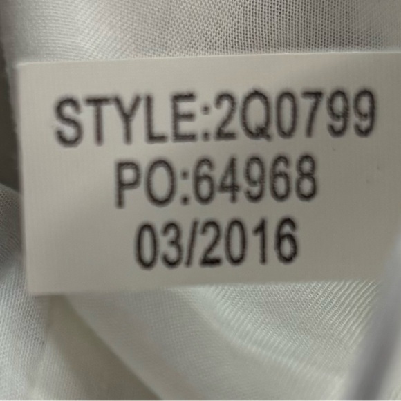 Vineyard Vines 8 Preppy Silk Halter Navy and White Resortwear Maxi Dress - Picture 7 of 9